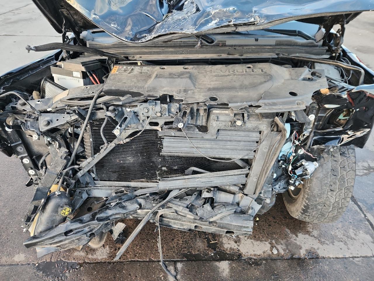 Chevrolet Suburban K1500 Lt Image 9