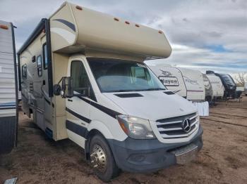  Salvage Coachmen Motor Home