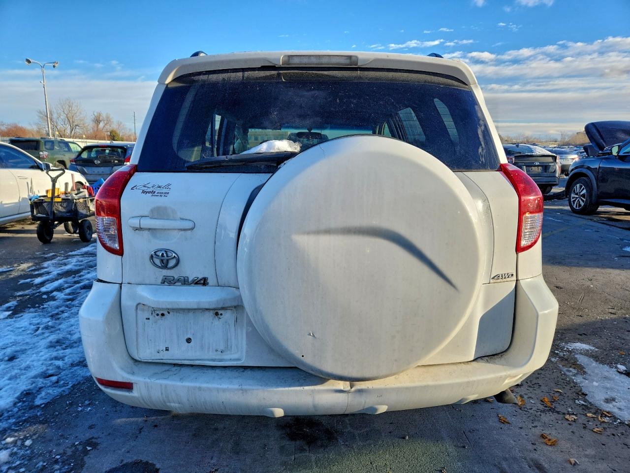 Toyota RAV4 Sport Image 6