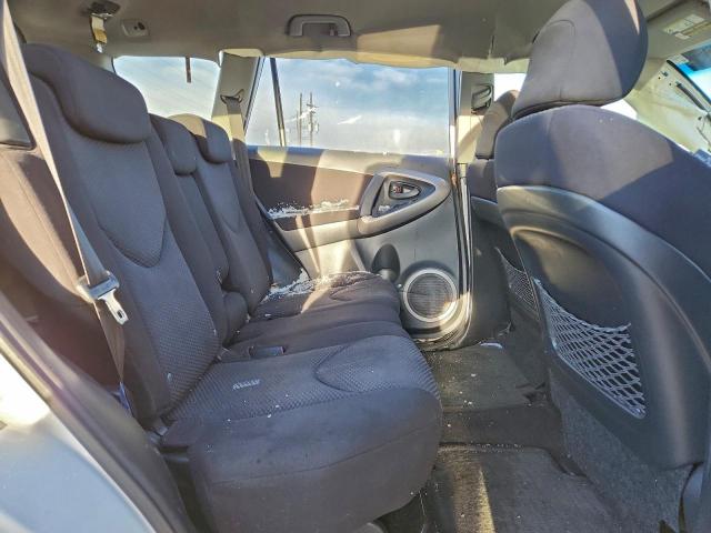 Toyota RAV4 Sport Image 4