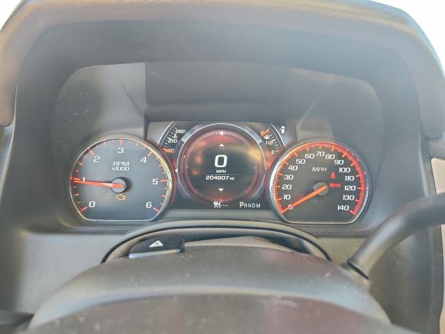 GMC Yukon Denali Image 5