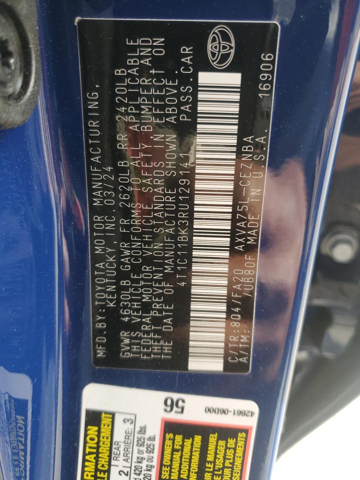 Toyota Camry Le Image 9