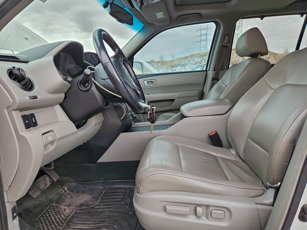 Honda Pilot Touring Image 5