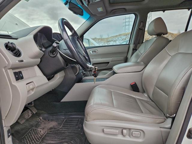 Honda Pilot Touring Image 5