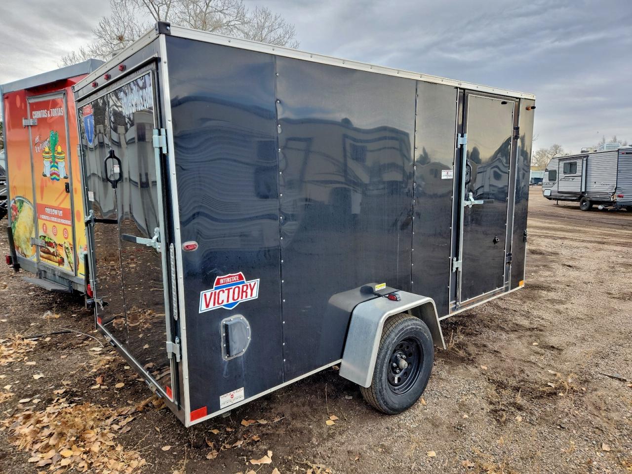 Intw Trailer Image 2