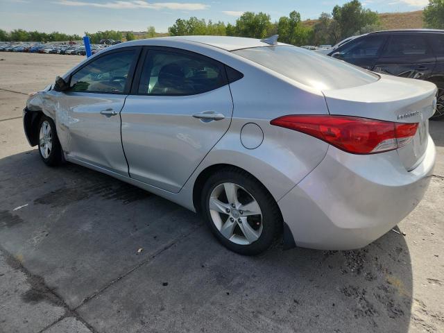 Hyundai ELANTRA Gls Image 3