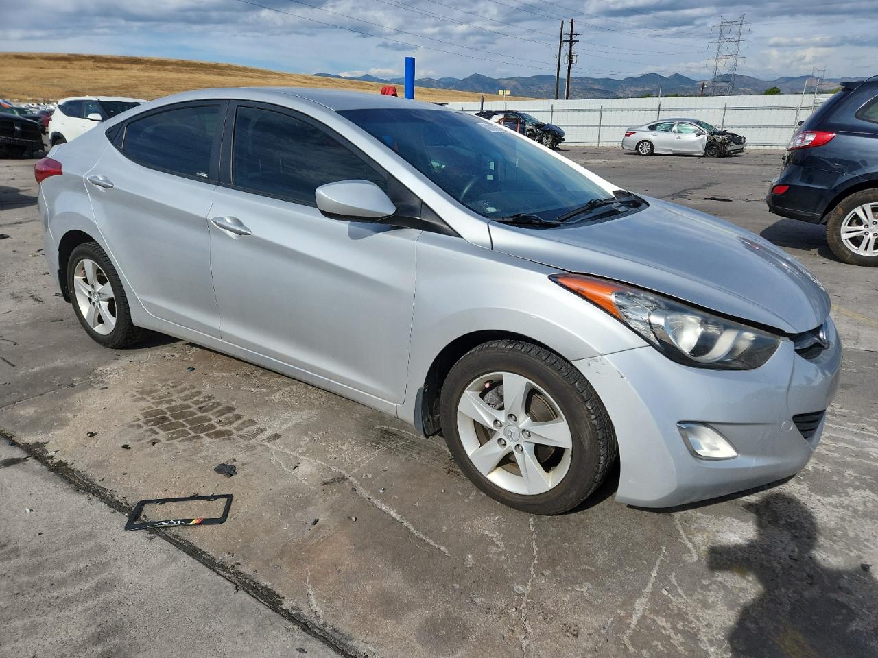 Hyundai ELANTRA Gls Image 4