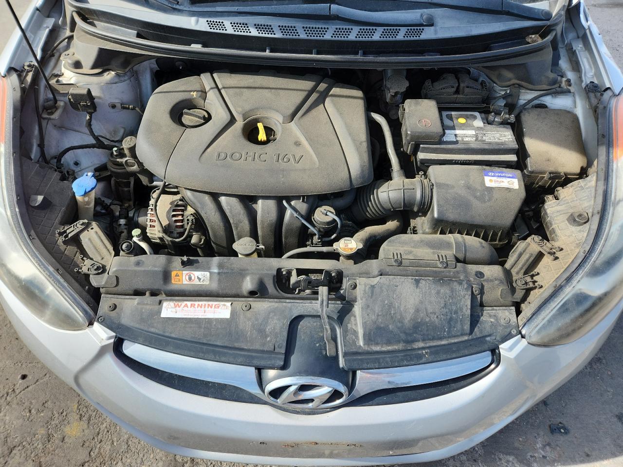 Hyundai ELANTRA Gls Image 7