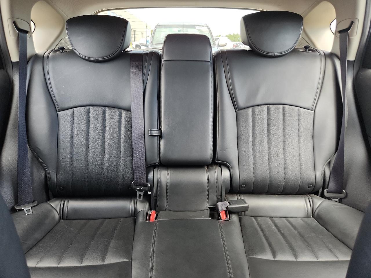 INFINITI Qx Image 9