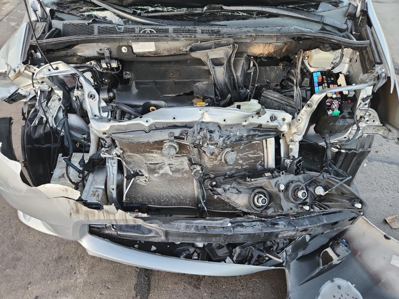 Toyota Sienna Xle Image 12