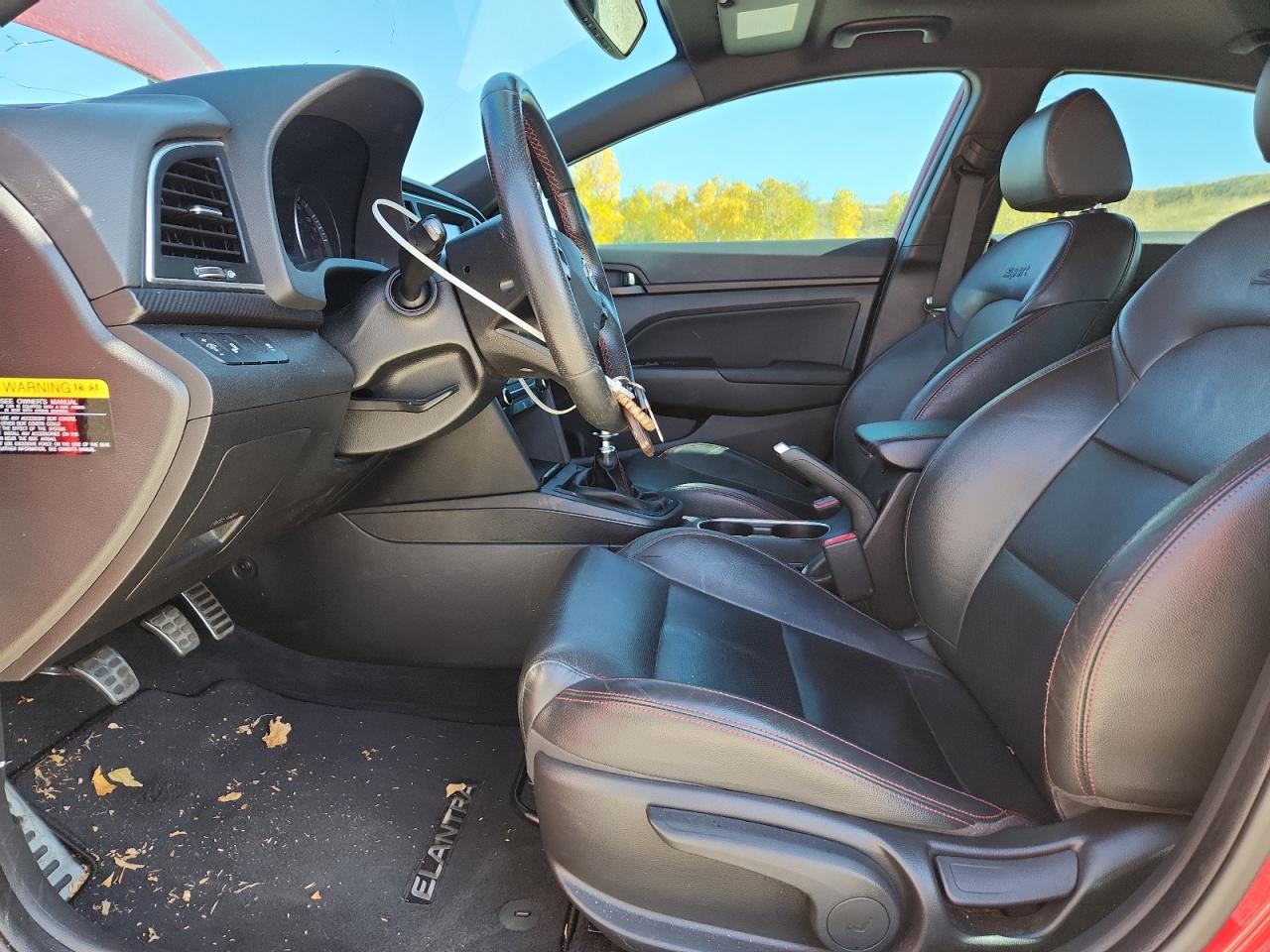 Hyundai ELANTRA Sport Image 13