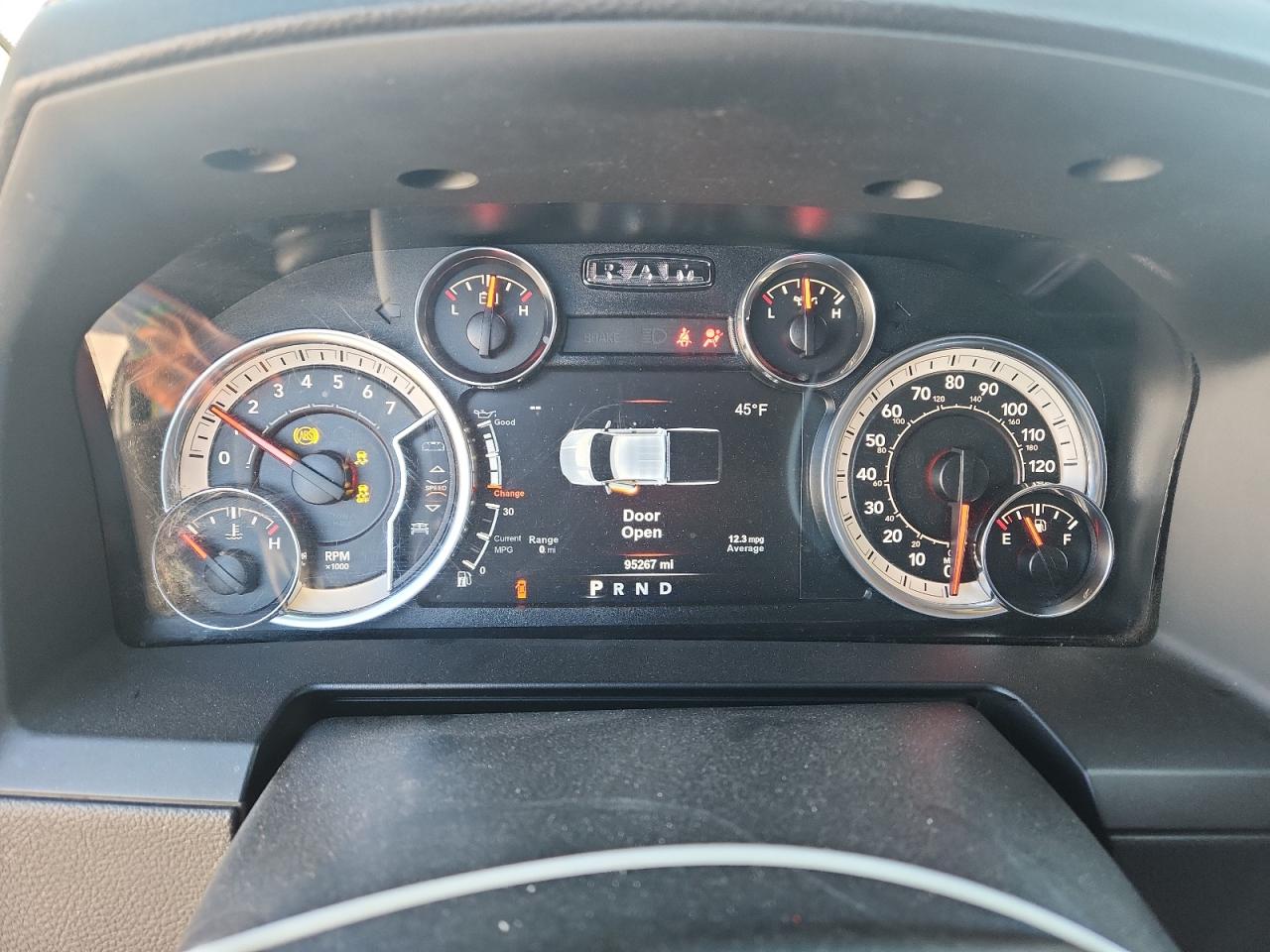 Ram 1500 Sport Image 10