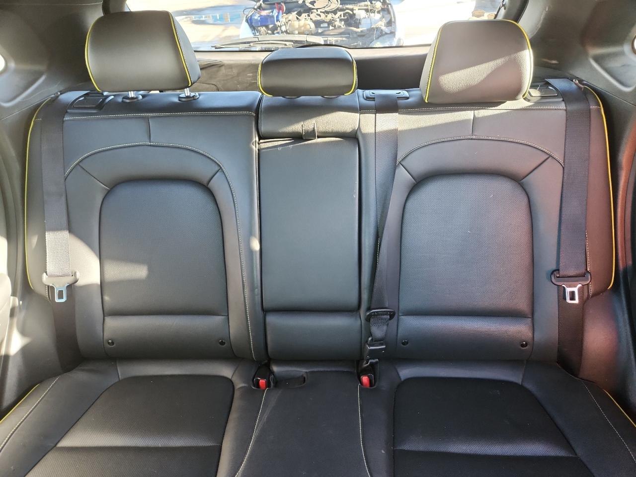 Hyundai KONA Limited Image 7