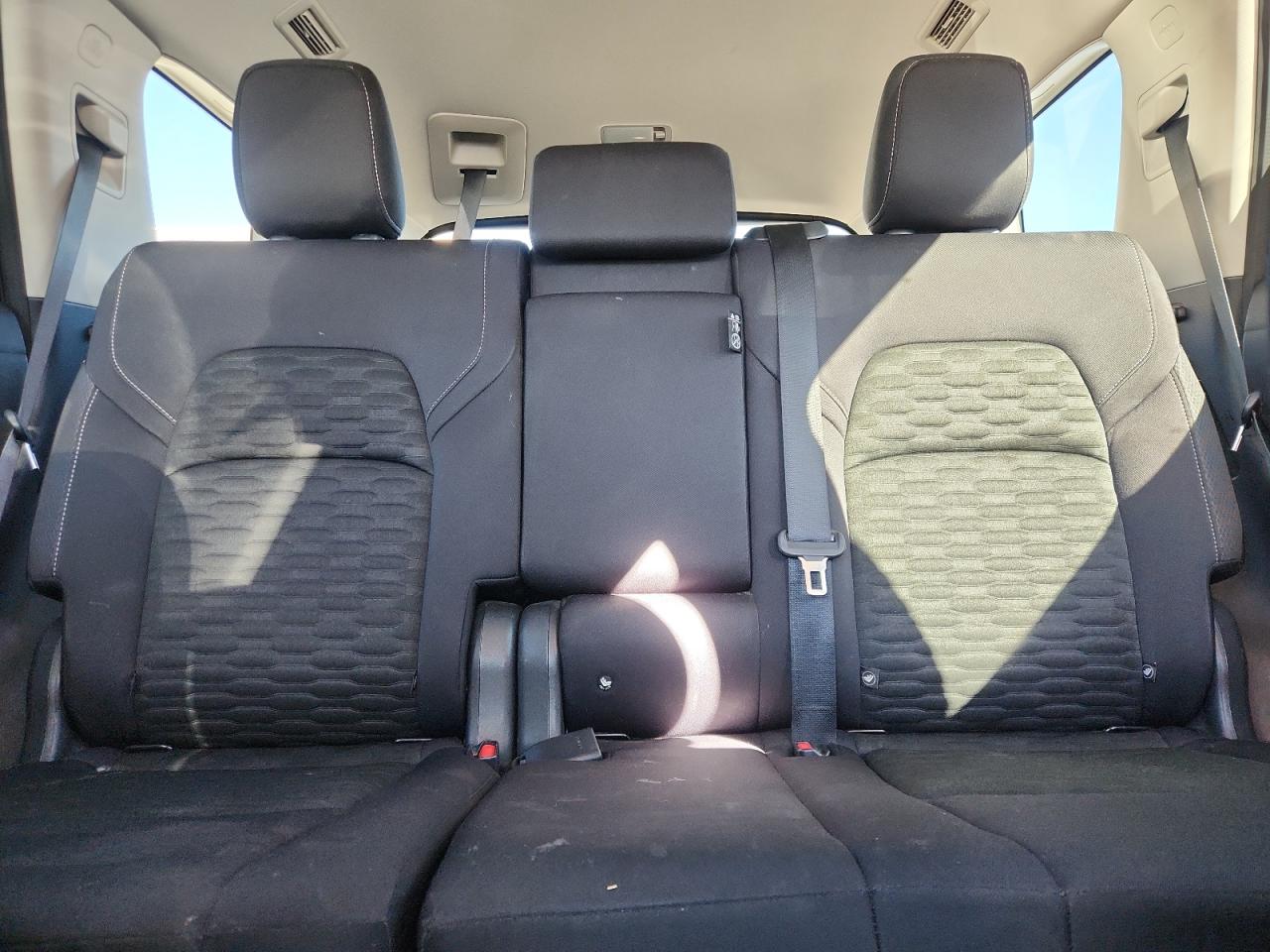 Nissan Pathfinder Sv Image 11