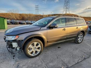  Salvage Volvo XC70