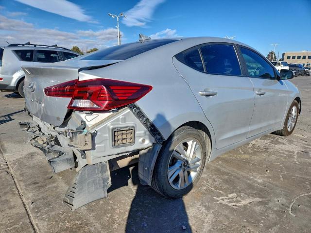 Hyundai ELANTRA Sel Image 4