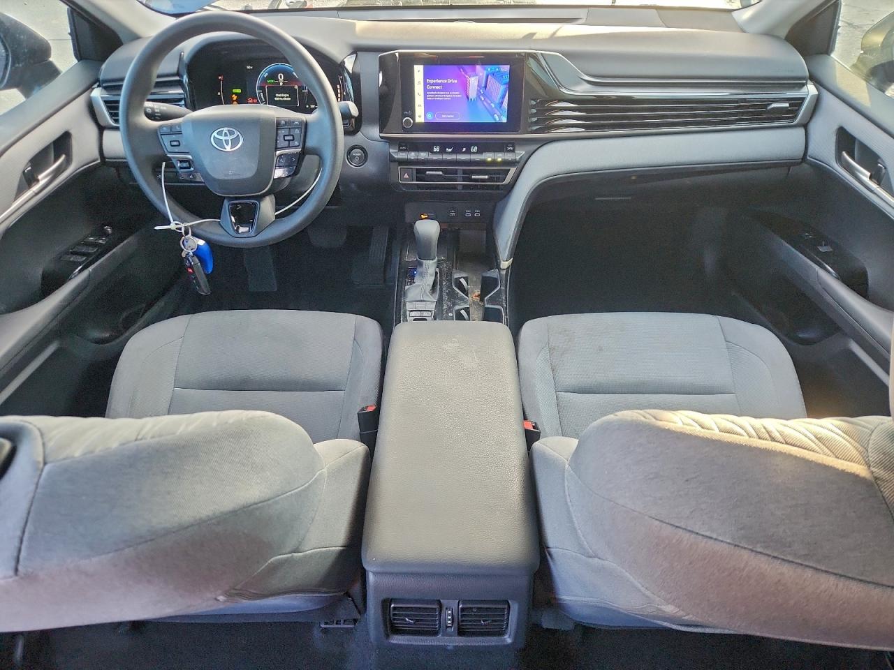 Toyota Camry Xse Image 9