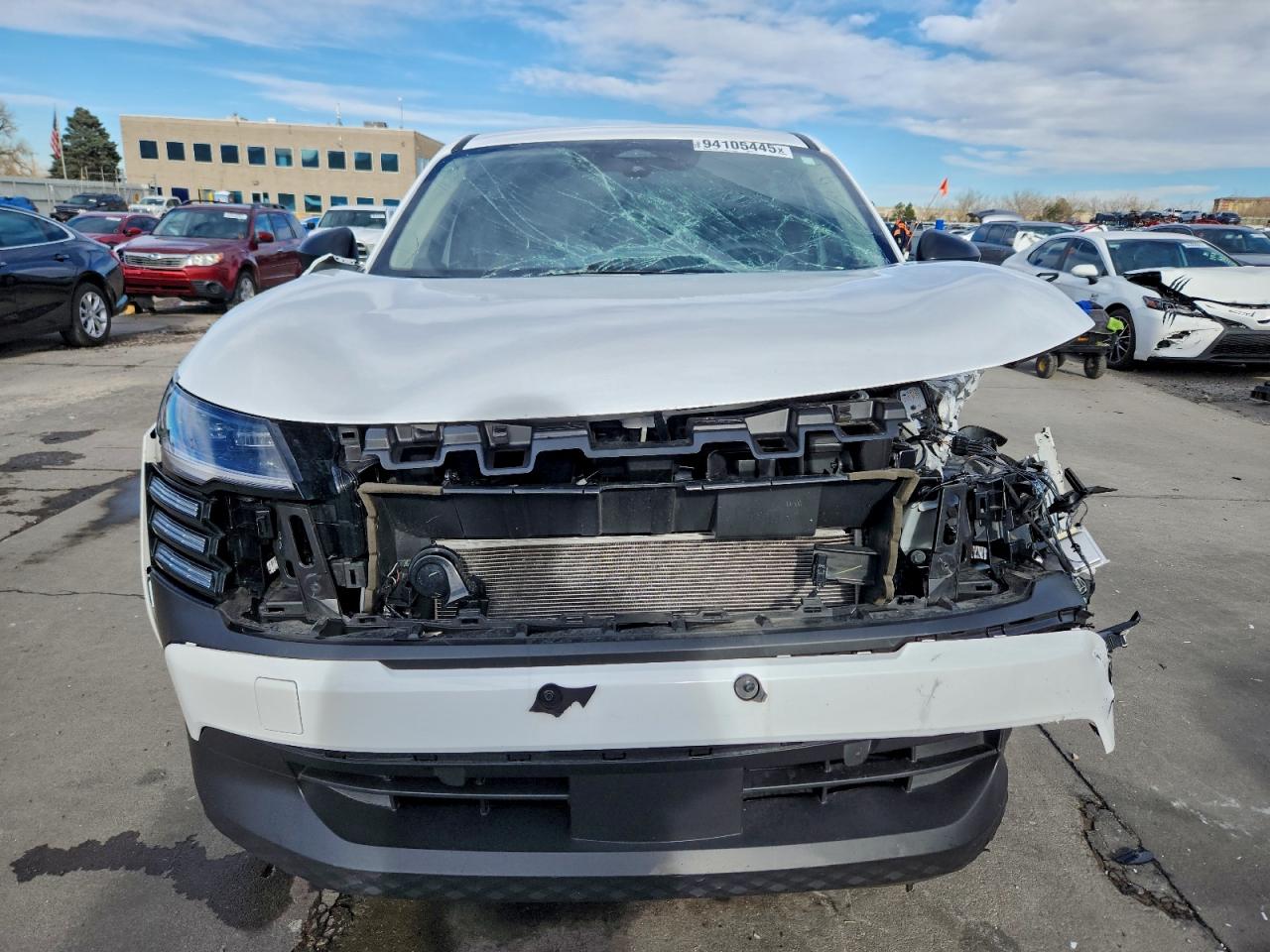 Nissan Kicks S Image 4