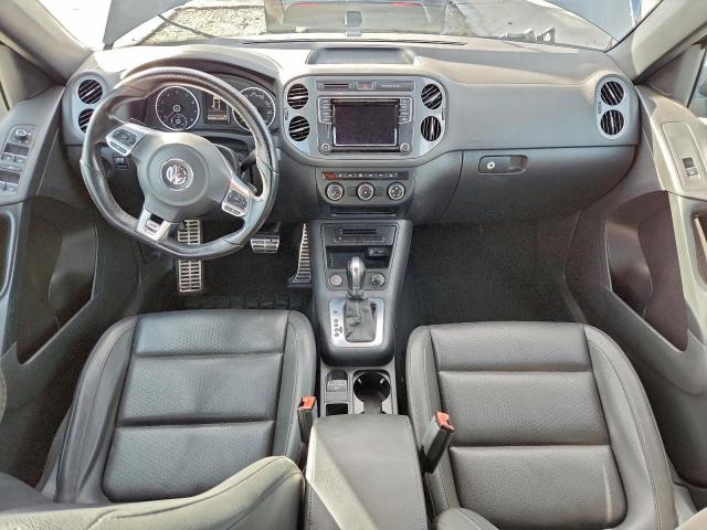 Volkswagen Tiguan S Image 6