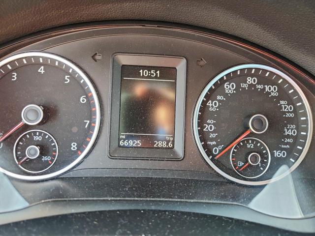 Volkswagen Tiguan S Image 11