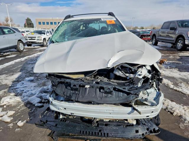 Subaru Legacy Image 9