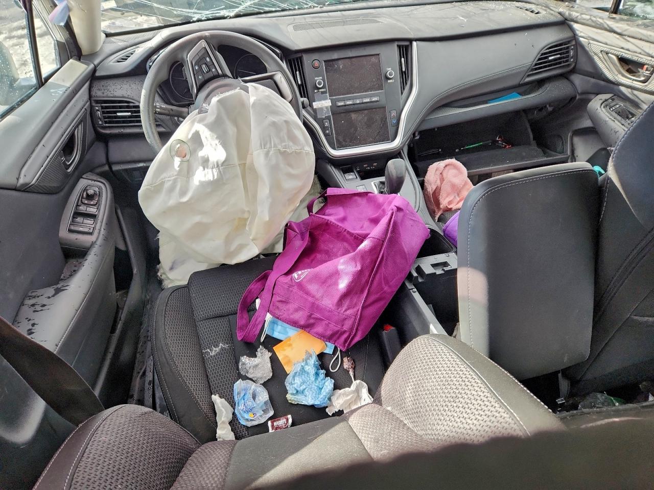 Subaru Legacy Image 7