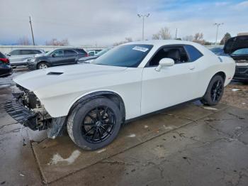  Salvage Dodge Challenger