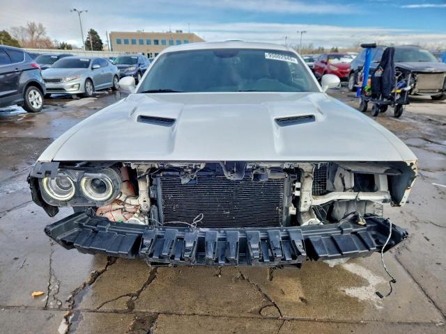 Dodge Challenger Sxt Image 11