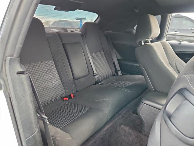 Dodge Challenger Sxt Image 9