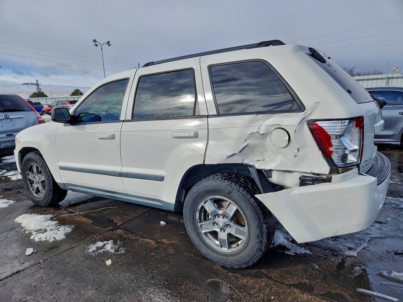 Jeep Grand Cherokee Laredo Image 13