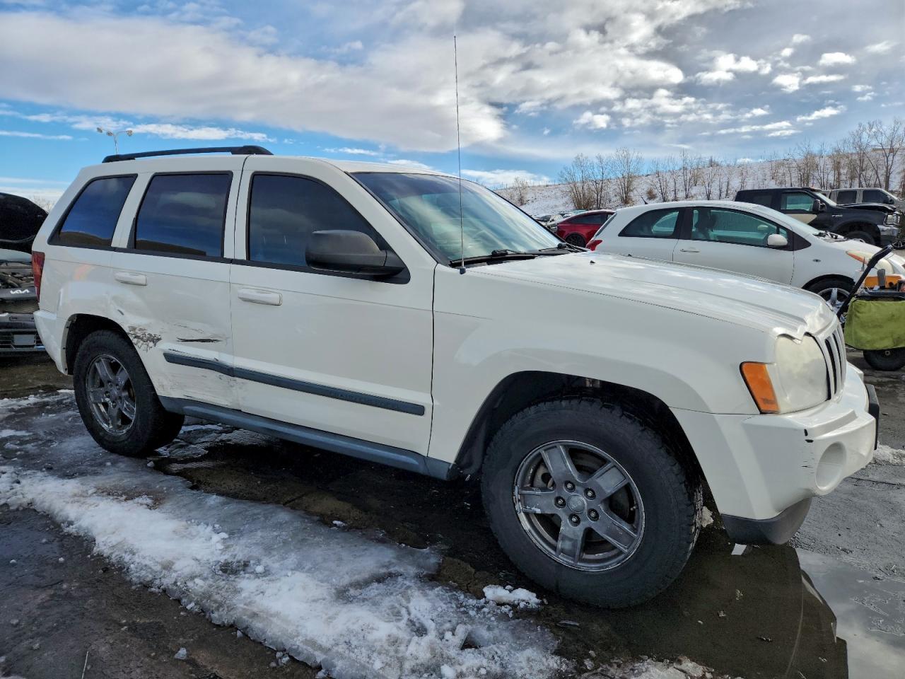 Jeep Grand Cherokee Laredo Image 5