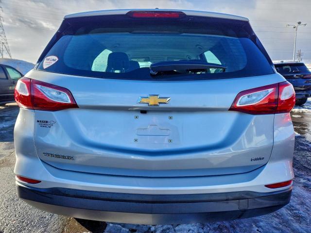 Chevrolet Equinox Ls Image 2