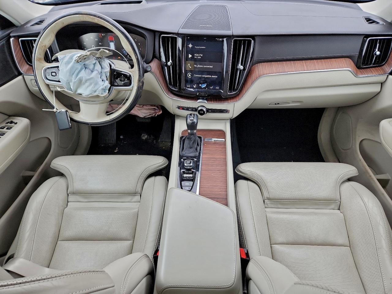 Volvo XC60 T6 Inscription Image 10