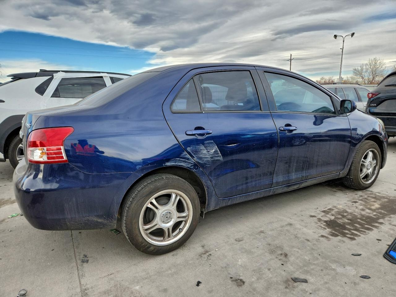 Toyota Yaris Image 7