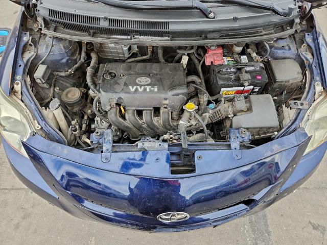 Toyota Yaris Image 12