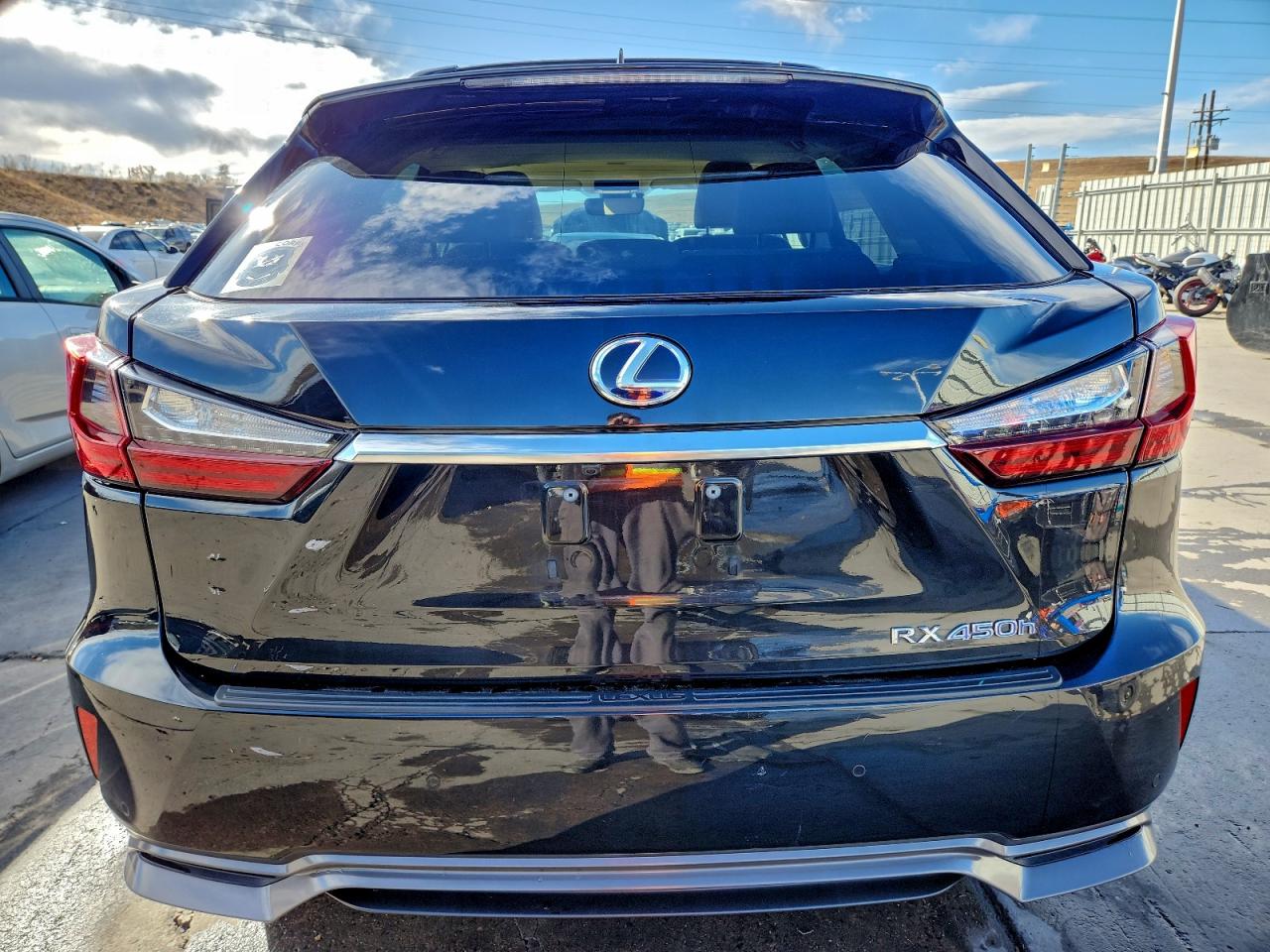 Lexus RX 450h Base Image 11