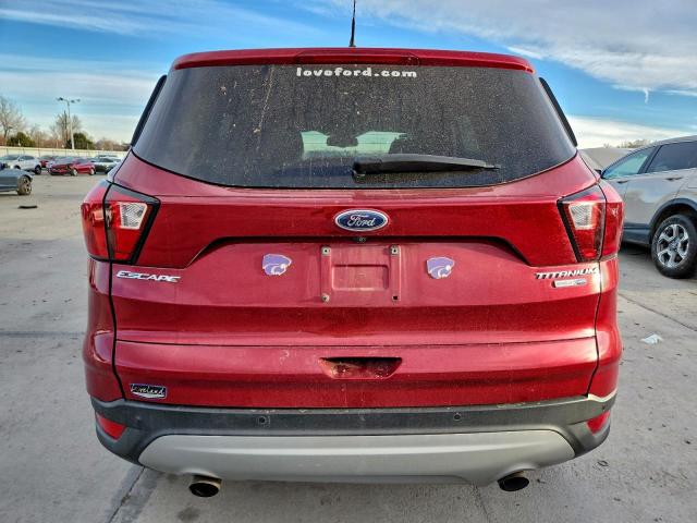 Ford Escape Titanium Image 3