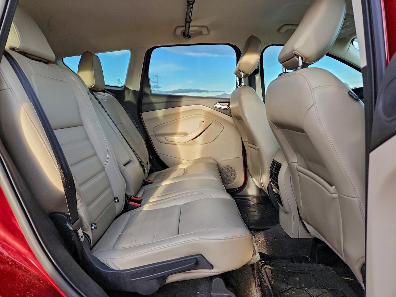 Ford Escape Titanium Image 5