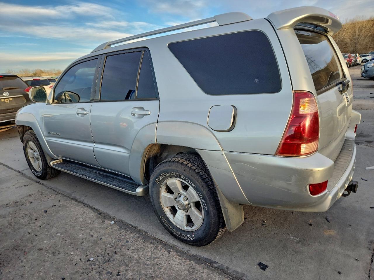 Toyota 4Runner Limited Image 12