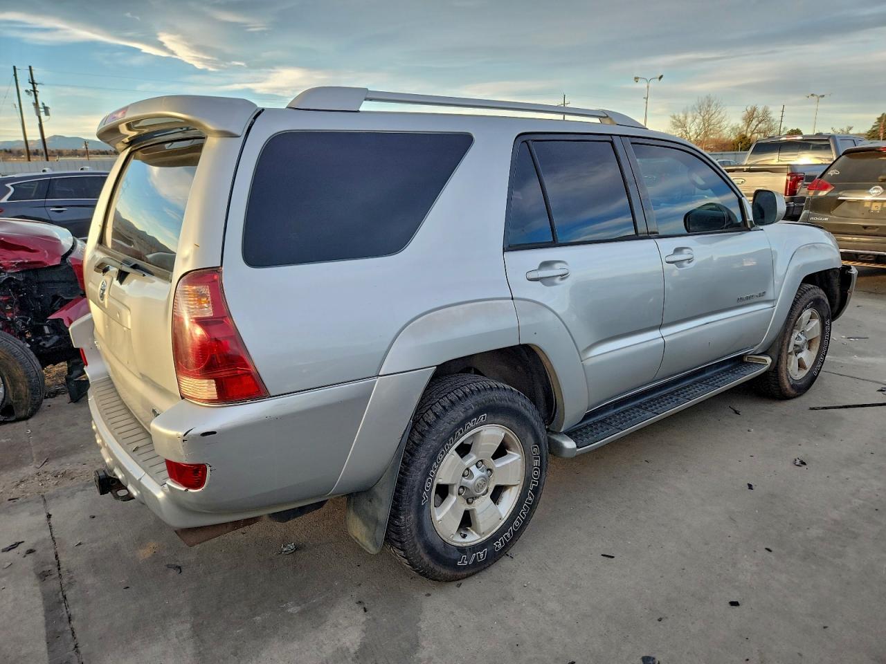 Toyota 4Runner Limited Image 9