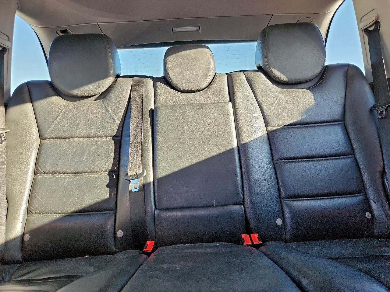 Porsche Cayenne Image 7