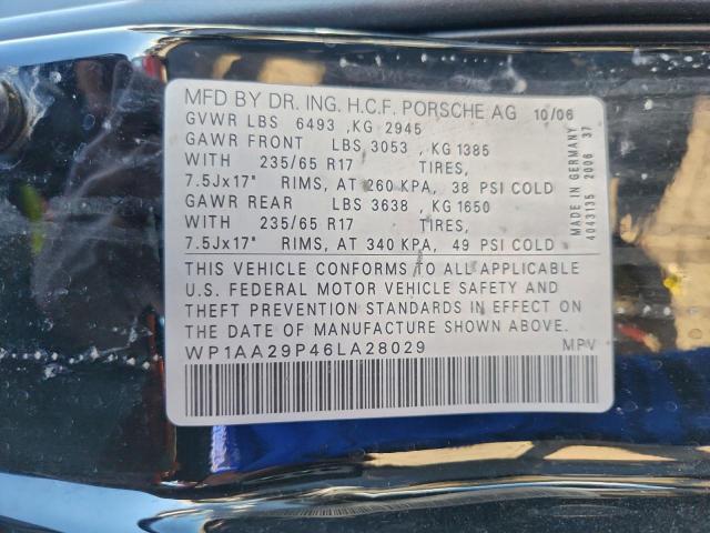 Porsche Cayenne Image 12