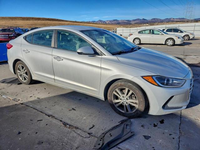 Hyundai ELANTRA Se Image 4