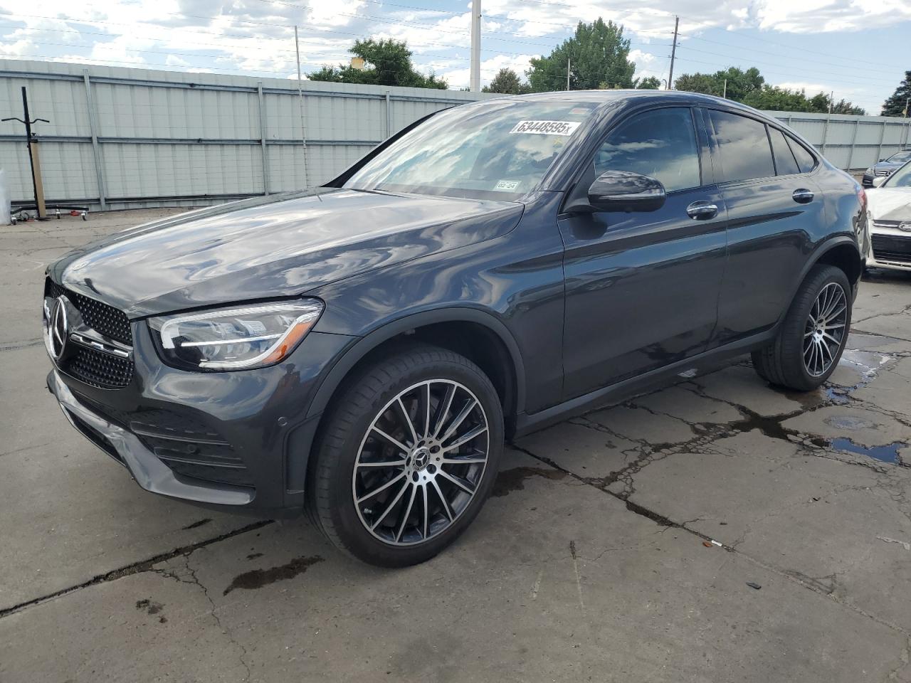 Mercedes-Benz GLC 300 4matic Image 1