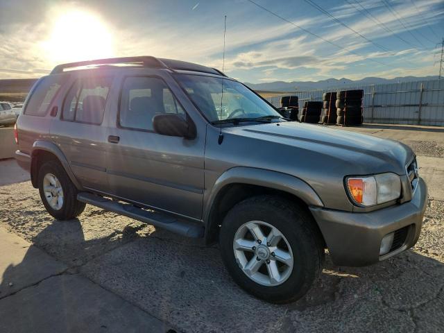 Nissan Pathfinder Le Image 4