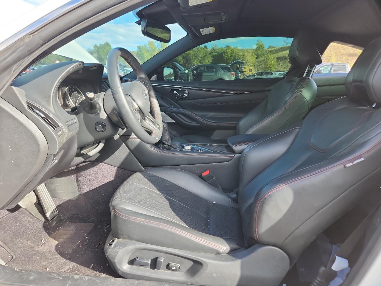 INFINITI Q60 Red Sport 400 Image 2