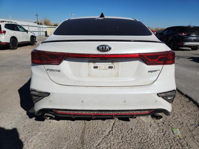 Kia Forte Gt Image 6