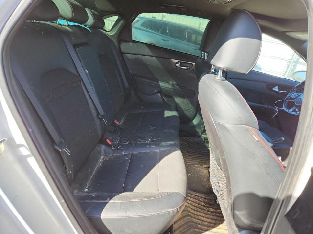 Kia Forte Gt Image 12