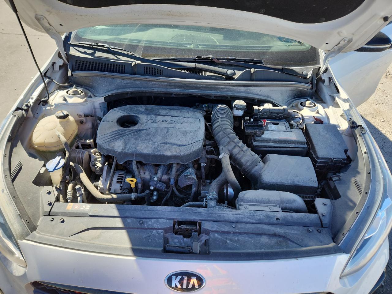 Kia Forte Gt Image 9