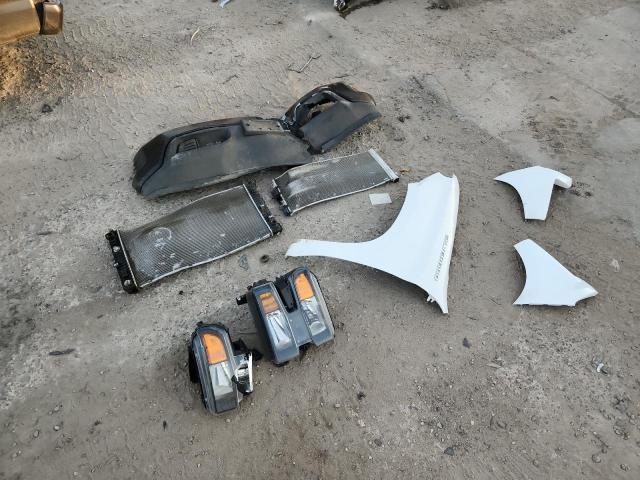 Chevrolet Silverado K1500 Image 8